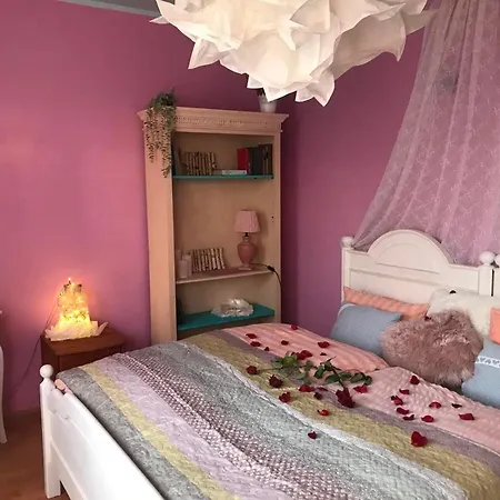 Threefamily'shome Διαμέρισμα *