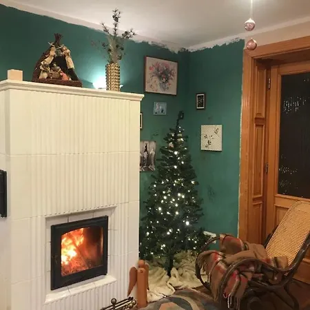 Διαμέρισμα Threefamily'shome *