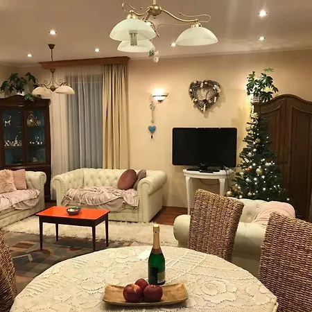 Threefamily'shome Διαμέρισμα *